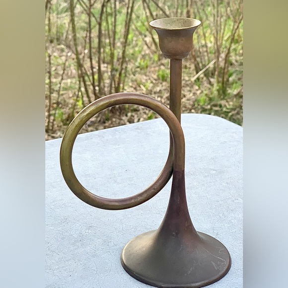 Vintage Mid Century Antique Solid Brass Bronze Figural Bugle Horn Candlestick - Picture 14 of 16